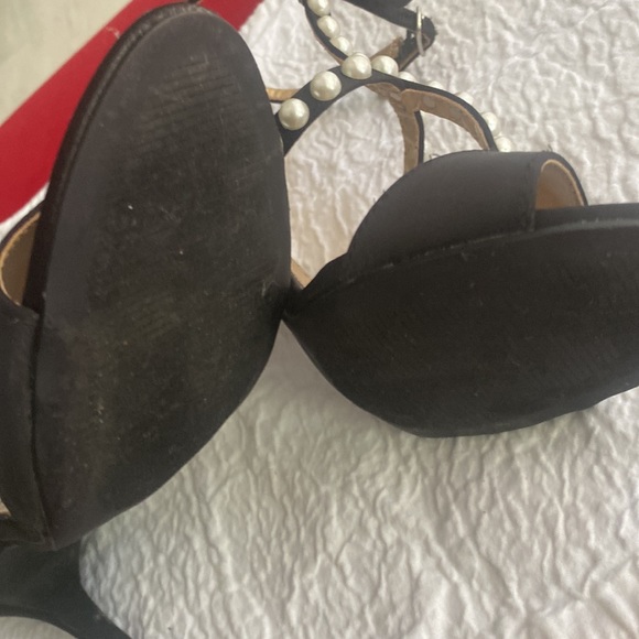 HEELS 👠 by BADGLEY MISCKA - Picture 6 of 7